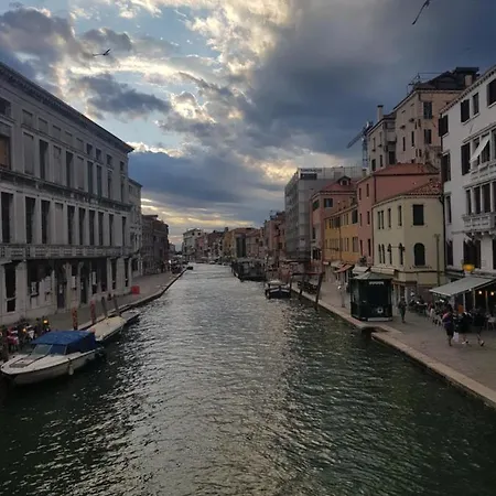 Calle Rielo Great Canal View Lejlighed *