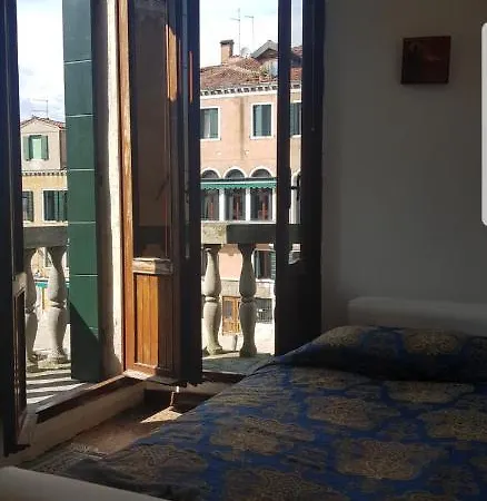 Calle Rielo Great Canal View Apartment *