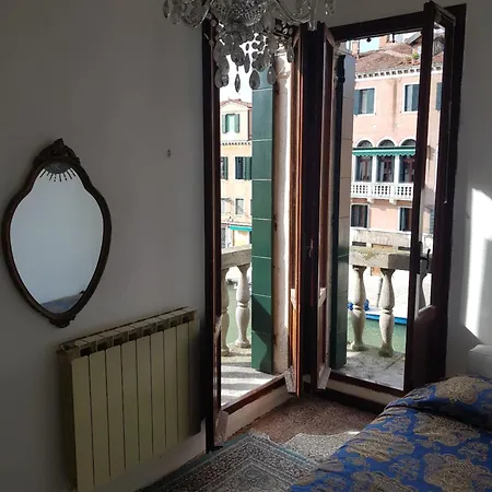 Calle Rielo Great Canal View Apartment Venedig